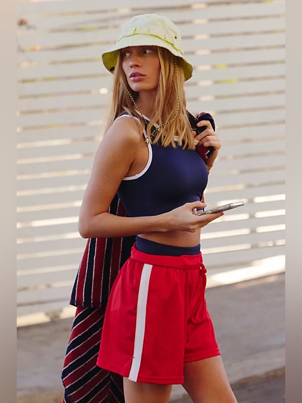 Free‎ People Burgundy Red Mesh Athletic Stripe Women’s Shorts When in Venice - Picture 4 of 7